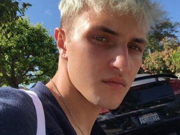 Anwar Hadid biografia